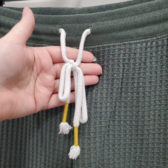 PJ Salvage Women's Olive Green Tree Smiley Face Pull On Waffle Knit Joggers M - Picture 4 of 7